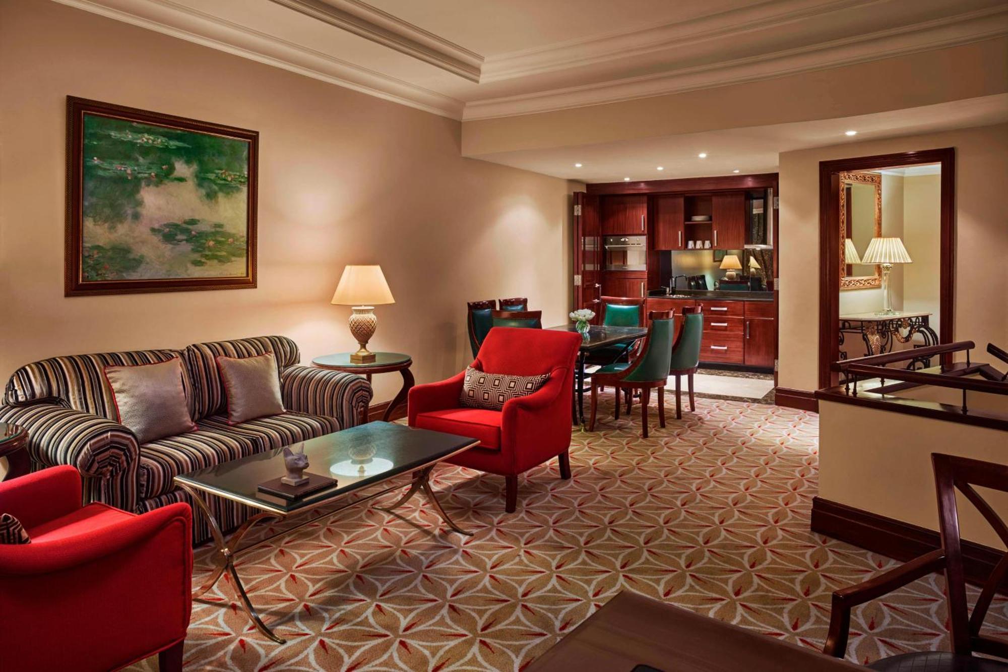 Jw Marriott Hotel Kairo Eksteriør bilde A suite at the Four Seasons Hotel, Mumbai